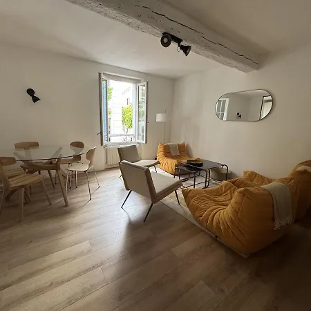 Maison De Quartier Lacan Vieil *